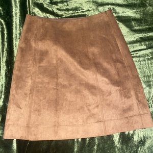 Aritizia suede skirt
